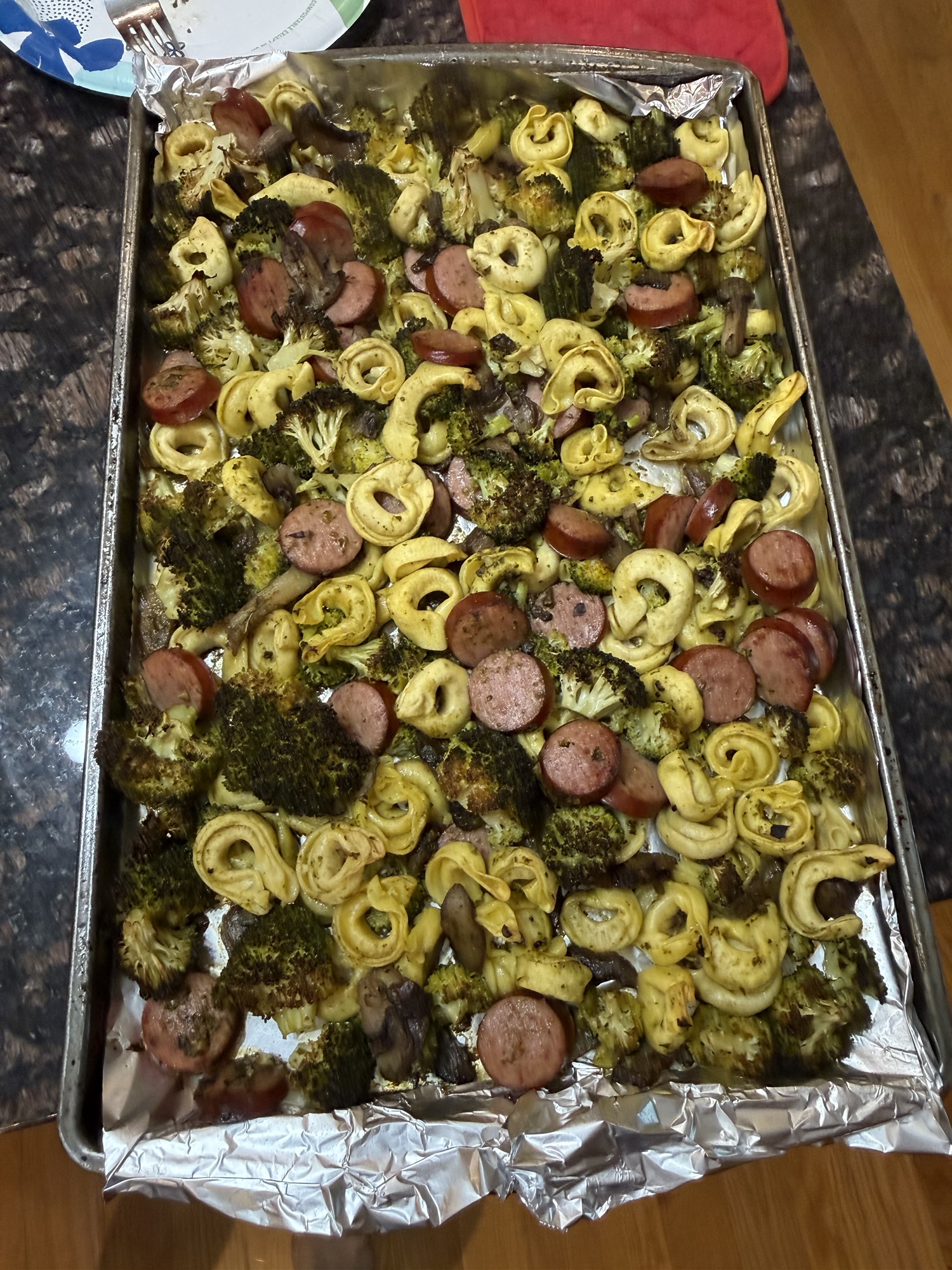Tortellini broccoli sheet pan